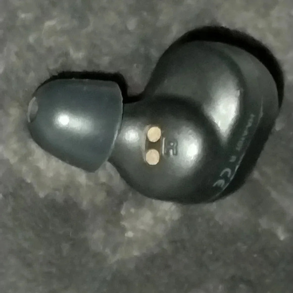 JVC Replacement earbuds Right - Picture 4 of 4